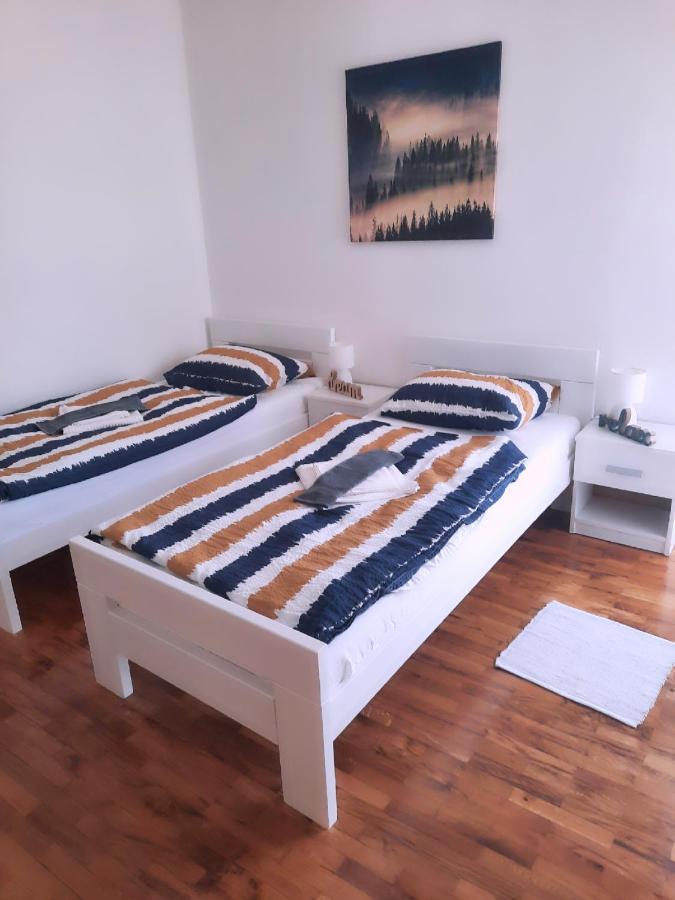 Apartman Peregrinus Korenica Bagian luar foto