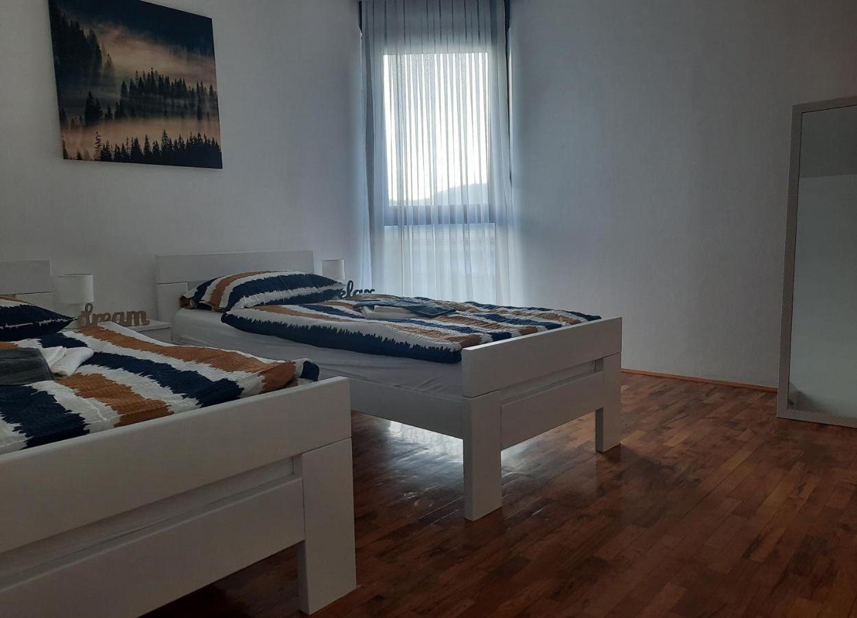 Apartman Peregrinus Korenica Bagian luar foto