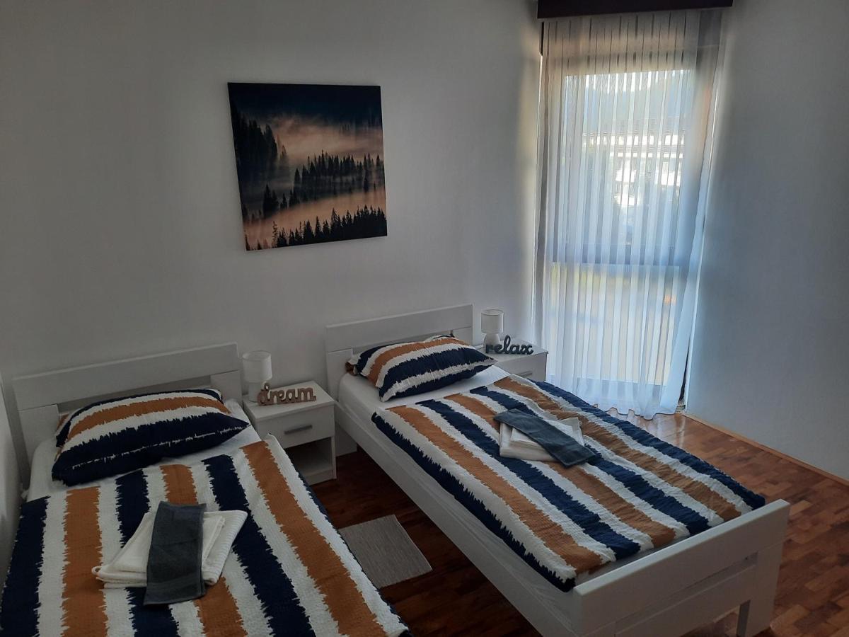 Apartman Peregrinus Korenica Bagian luar foto