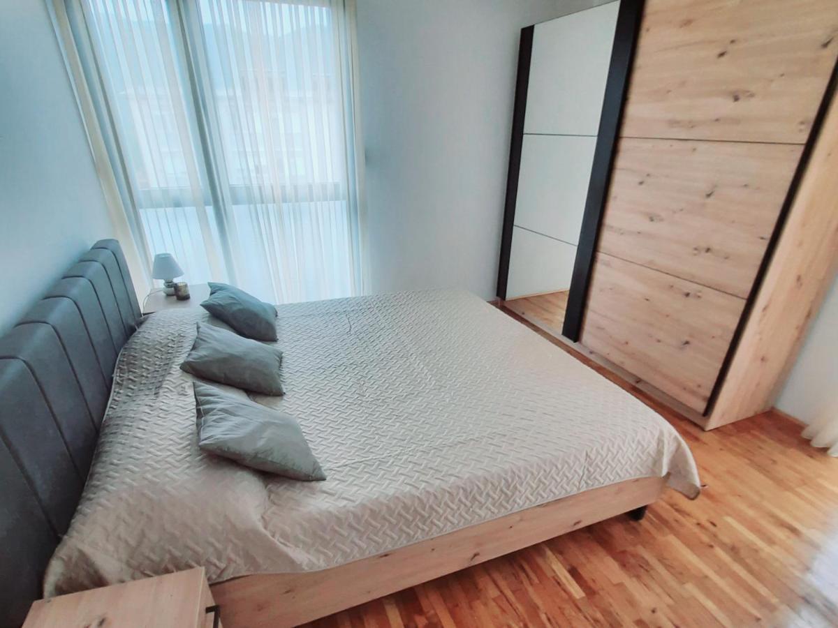 Apartman Peregrinus Korenica Bagian luar foto