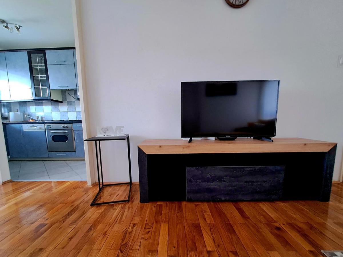 Apartman Peregrinus Korenica Bagian luar foto